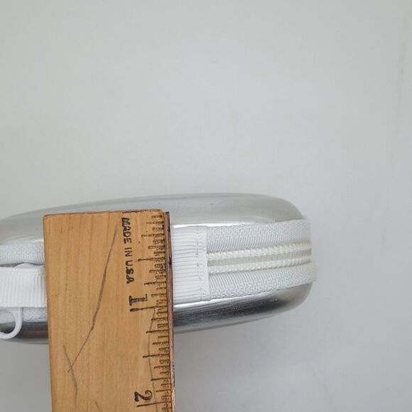 SILVER RFID zipper wallet protection case - Picture 5 of 6